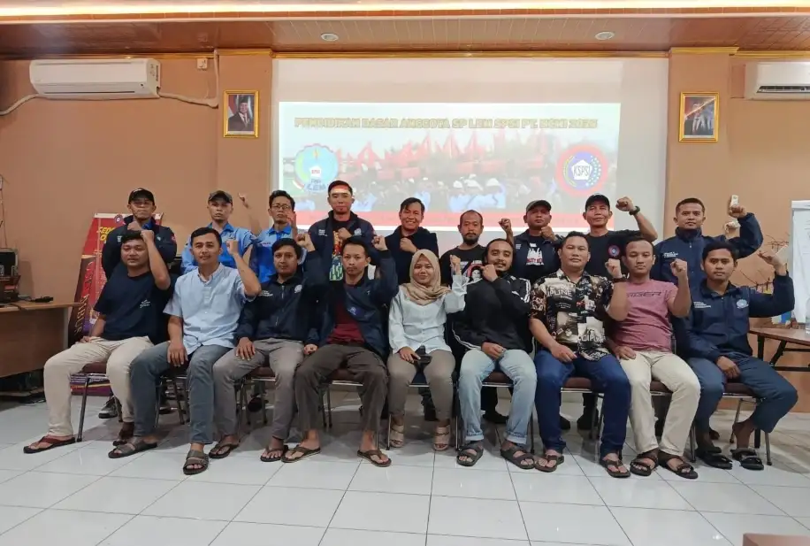 Dari Dasar Menjadi Sadar: Pendidikan Buruh sebagai Proses Kesadaran Kolektif